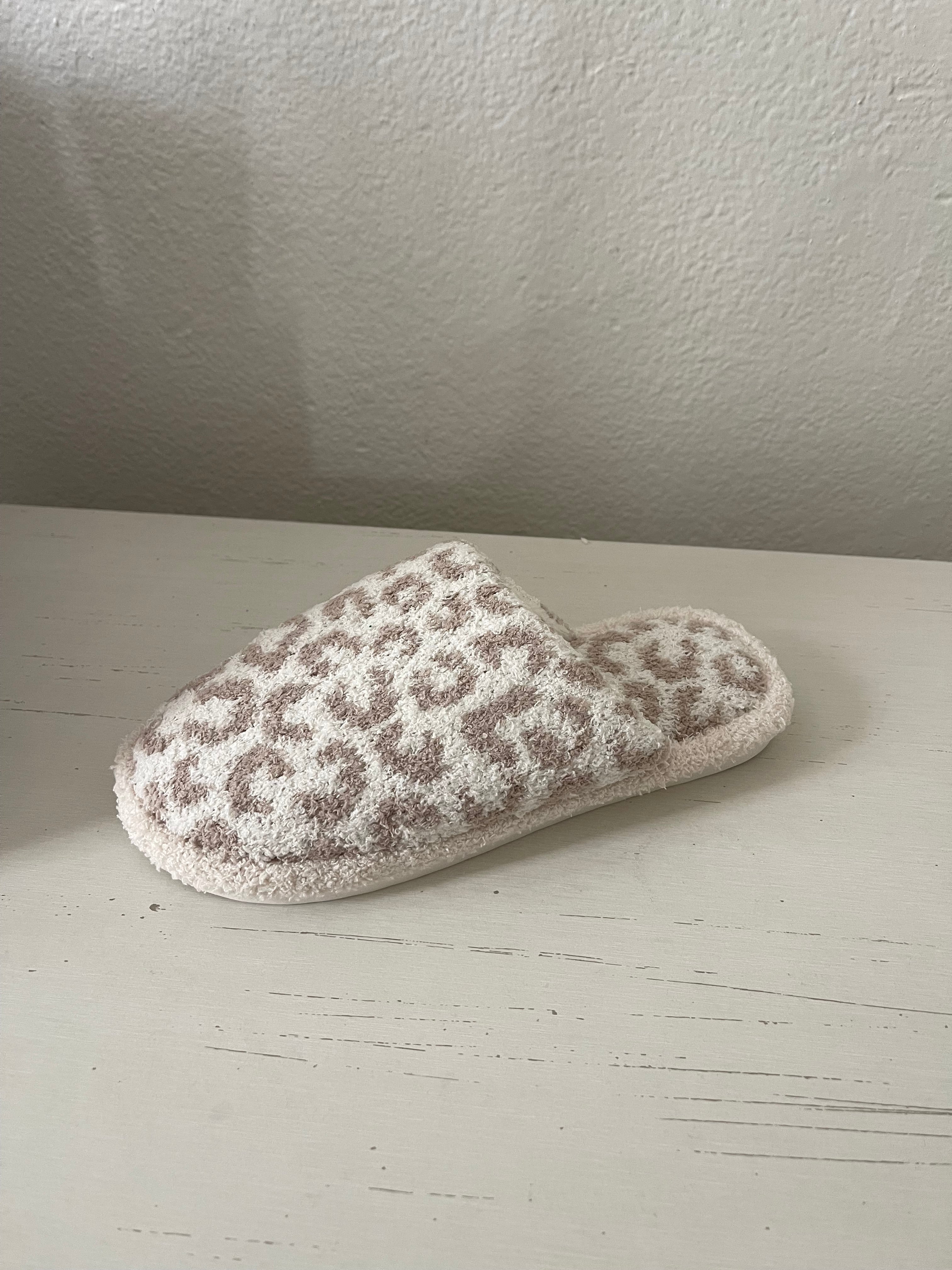 Soft Leopard Slippers (beige)
